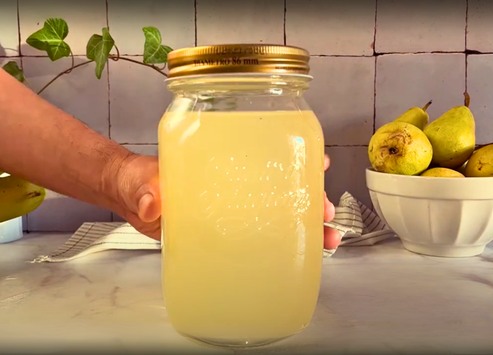 How to Make Pineapple Water for Weight Loss photo